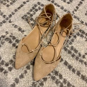 Pointed Flats with ankle tie